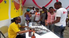 La caravane de la vente signature de l’album « K-Tafal Izolan » démarre