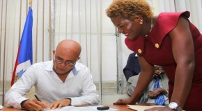 Martelly encourage les artistes et créateurs haïtiens à procéder à leur adhésion au Bureau du Droit d’Auteur