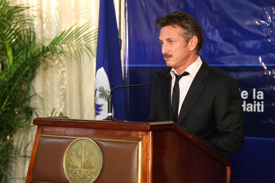 Sean Penn fait ambassadeur itinérant d’Haïti