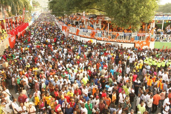 Le Président Martelly, satisfait de la réussite totale du Carnaval des fleurs, remercie les acteurs impliqués