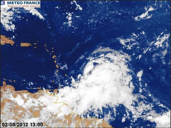 La tempête Ernesto se trouve dans la région, les autorités haïtiennes décrètent « Alerte jaune »