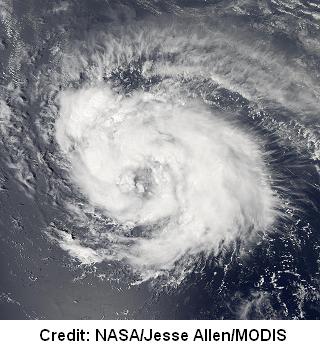 Tempête tropicale ISAAC, alerte rouge sur tout le pays