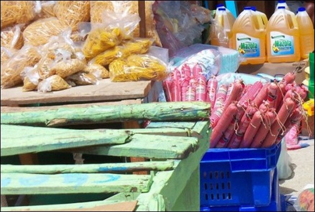 Le Salami est encore sur le marché haïtien, les grossistes et les détaillants espèrent écouler leurs stocks