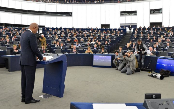 Haïti offre un environnement propice à l’investissement, déclare M. Martelly aux parlementaires européens