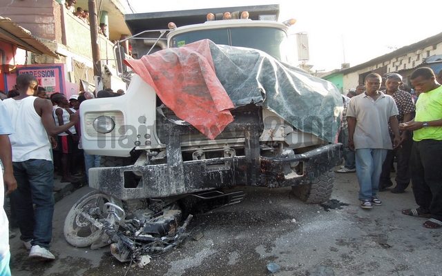 Haïti-Accident : 1 mort à la rue Mgr. Guilloux