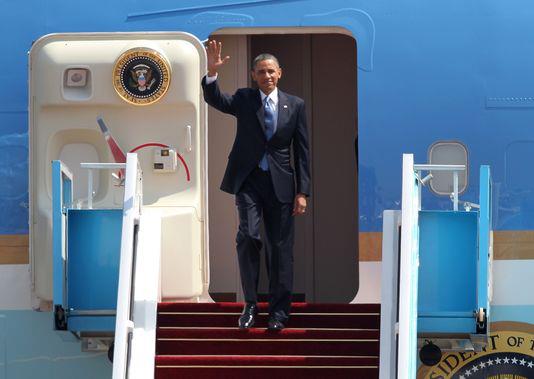 Barack Obama arrive en Israël pour sa première visite présidentielle