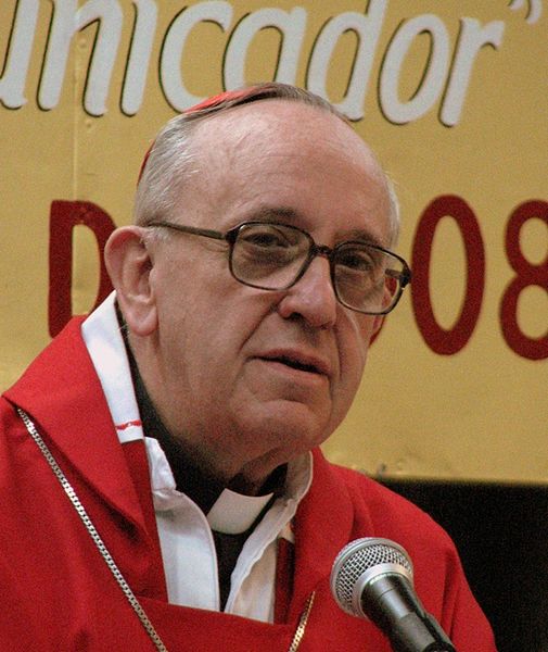 L’archevêque argentin Bergoglio devient le pape François 1er