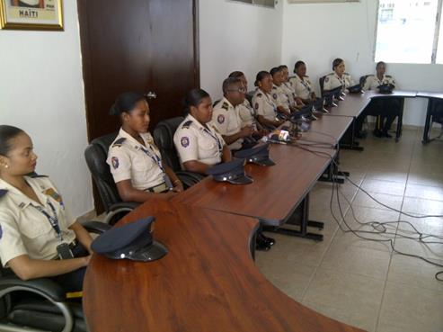 Des cadettes de la Police Nationale d’Haïti retournent en Haiti  suite à leur formation en Colombie