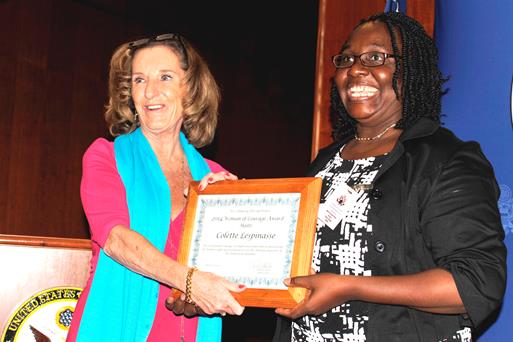 Le Gouvernement américain décerne  le prix «Femme de Courage Haiti 2014» à Colette Lespinasse