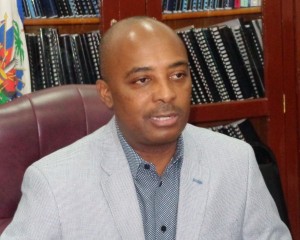 Ministre de l’éducation nationale, Nesmy Manigat / Photo : lenouvelliste.com