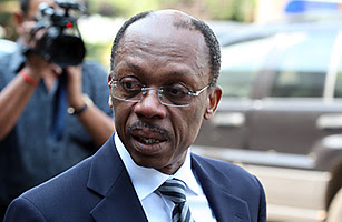 L’ancien président Aristide placé en résidence surveillée par le juge Bélizaire