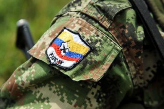 Colombie: huit guérilleros des Farc tués, Santos veut accélérer les discussions