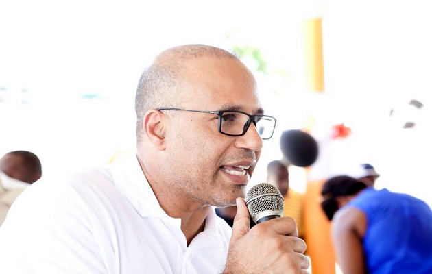 Khawly nie les propositions de Martelly et met le cap sur la présidentielle