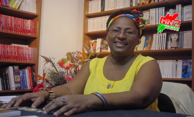 Vivianne Gauthier en signature à la 3e édition de la Foire Internationale du Livre d’Haïti