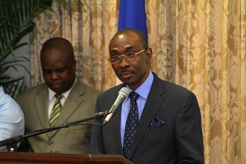 Haïti : L’ancien PM Evans Paul félicite son successeur