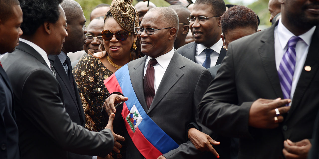 Célébration du 213e anniversaire du Bicolore haïtien, Privert a vanté ses maigres réalisations