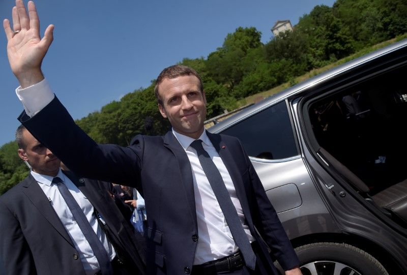 Bilan mitigé de Transparency pour un an de présidence Macron