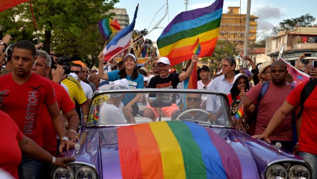 Cuba renonce à inscrire le mariage des couples homosexuels dans sa Constitution