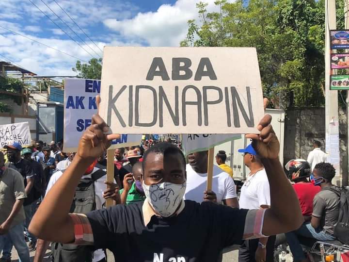Des citoyens ont marché pour la vie à Port-au-Prince