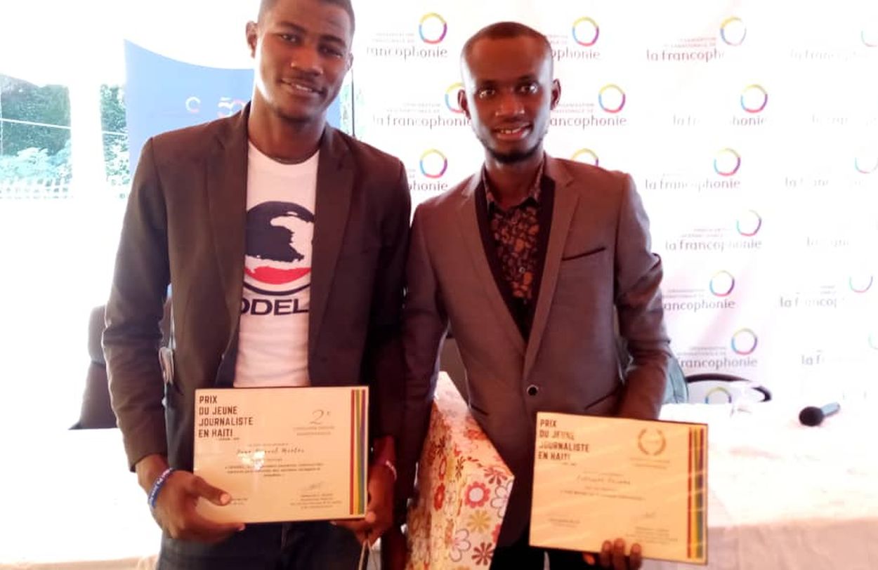 Les journalistes Jean Samuel Mentor et Peterson Luxama lauréats du prix jeune journaliste de l’OIF