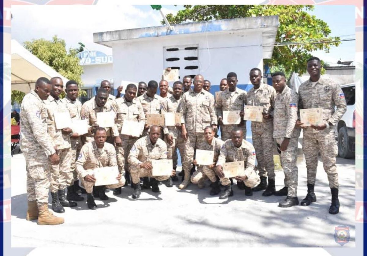 Une vingtaine de policiers dont une femme intègrent le corps de l’UDMO dans le département du Sud