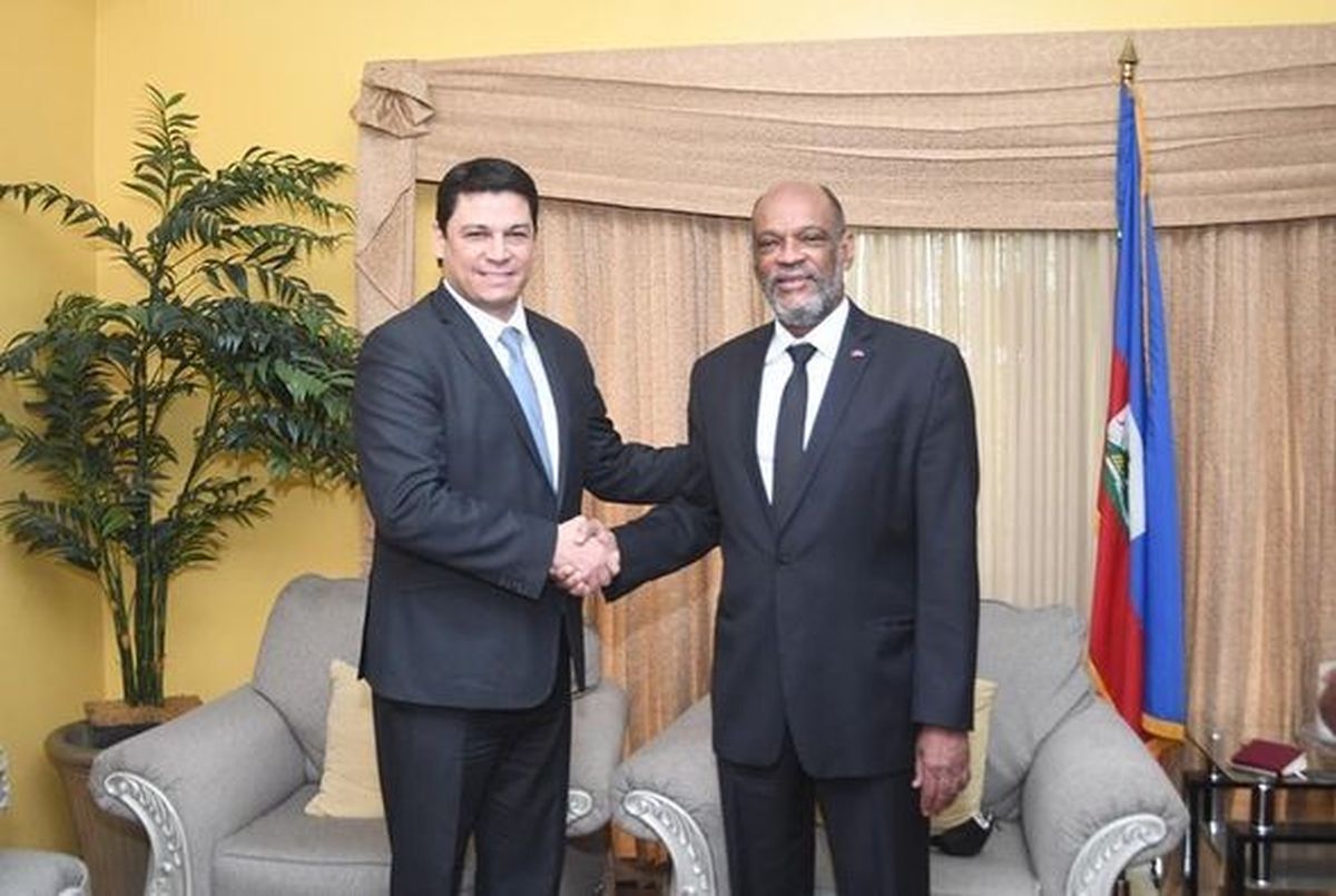 Ariel Henry s’entretient avec le Vice-ministre des Relations extérieures de la Colombie