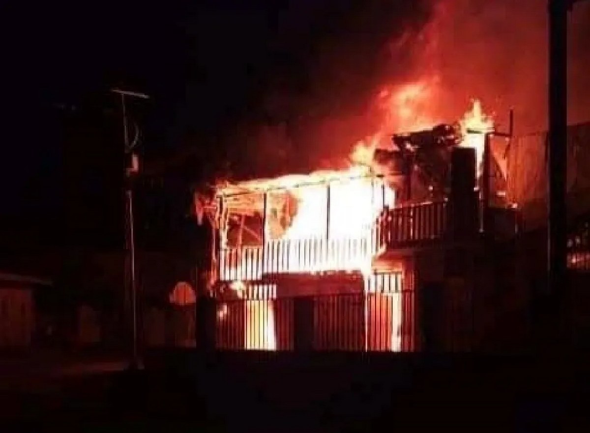 Incendie à Carrefour: Une église emportée par les flammes 