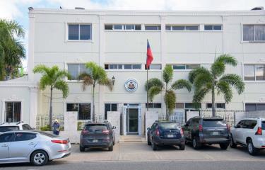 Haïti nomme un nouveau chargé d’affaires en République dominicaine