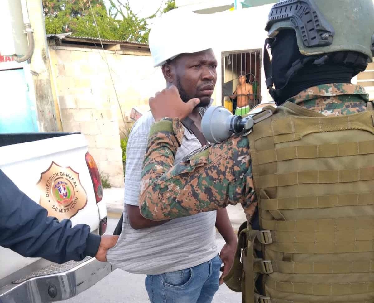 Plus de 300 Haïtiens sans papiers arrêtés à Punta Cana