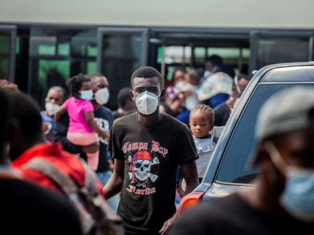 Des migrants haïtiens manifestent à Mexico pour exiger des permis de travail