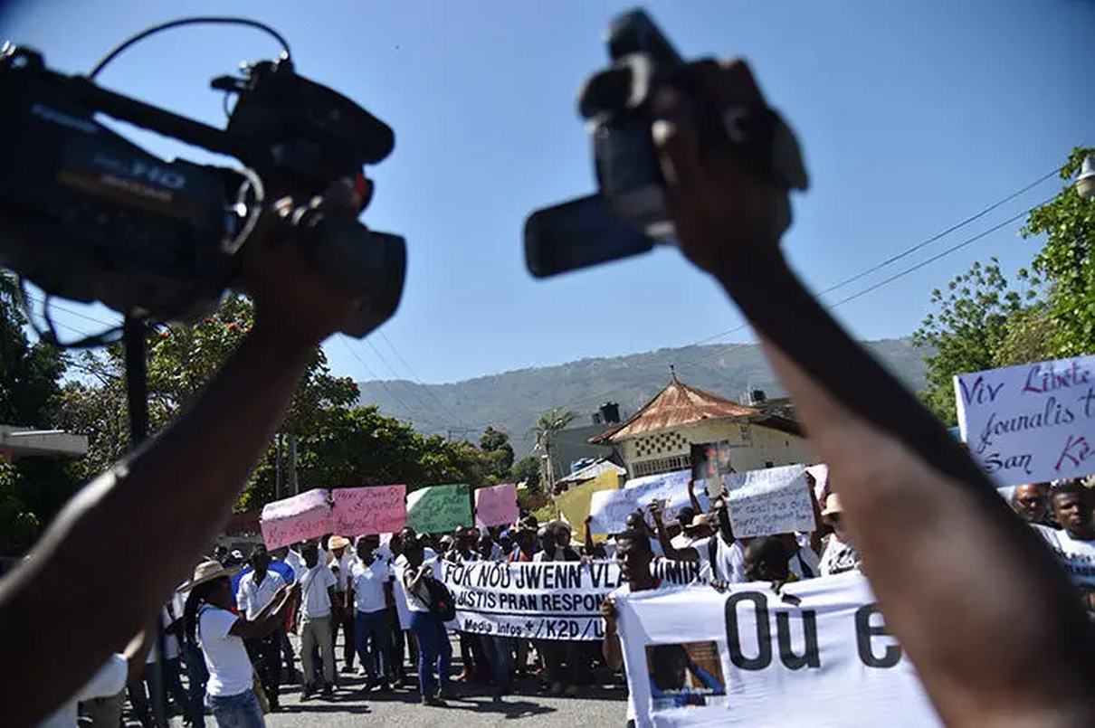 Deux journalistes tués par des bandits à Cité Soleil