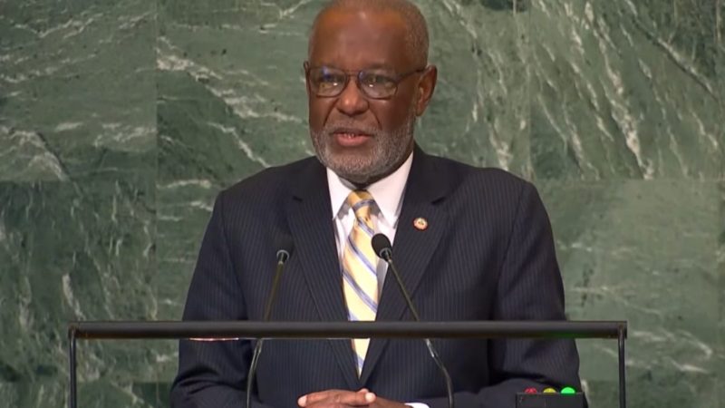 « Les Haïtiens ne vivent pas, ils survivent… » a déclaré Jean Victor Généus