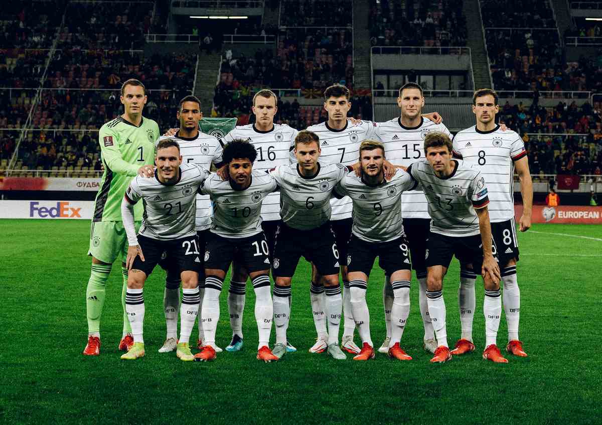 QATAR 2022 : La sélection allemande de football proteste contre la FIFA