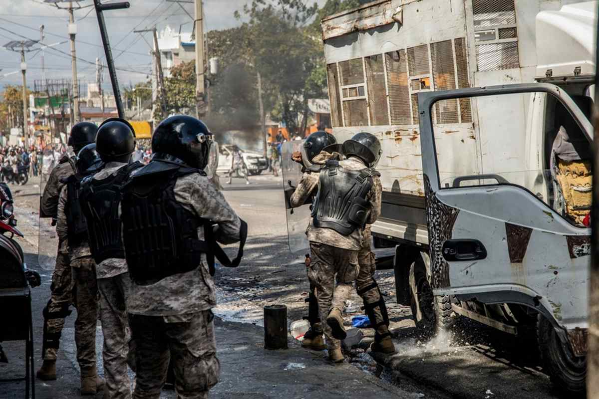 Le mouvement des policiers se poursuit à Port-au-Prince