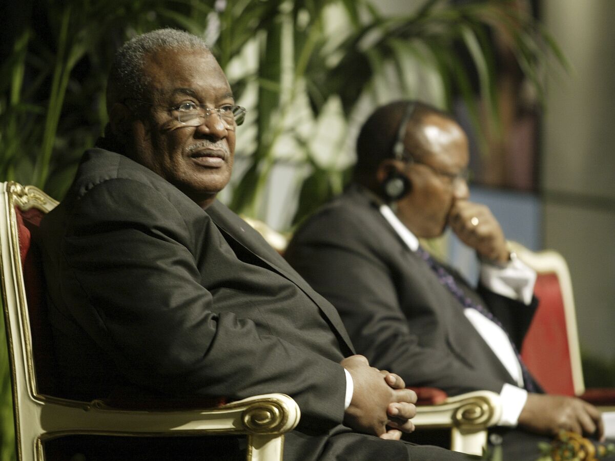 Ariel Henry : “La disparition de l’ex PM Latortue est une immense perte pour la nation”