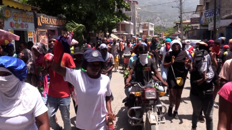 Carrefour-feuilles : Les Habitants Dénoncent la Violence des Gangs