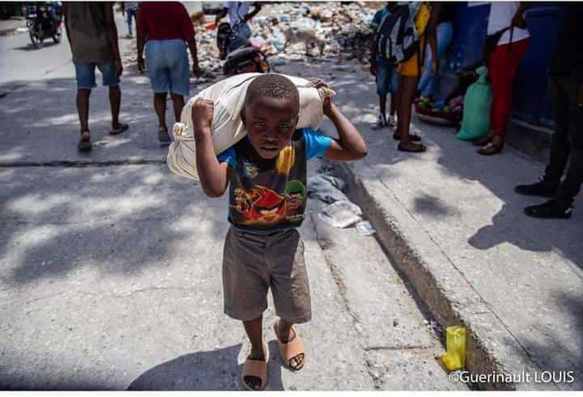 Terreur à Carrefour-feuilles : les enfants, les premières victimes