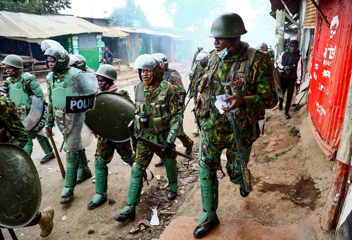 Le Kenya recrute des policiers pour la mission de paix en Haïti