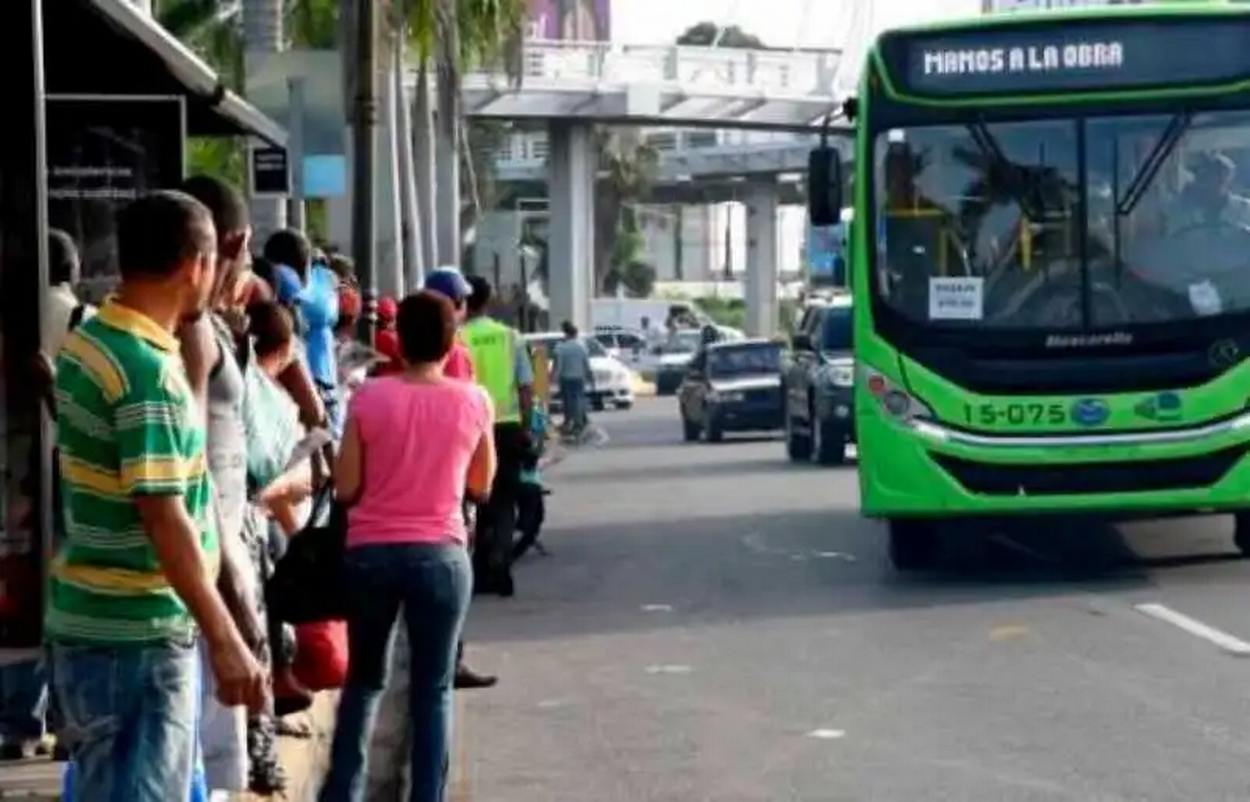 Les Transporteurs dominicains lèvent l’interdiction des passagers haïtiens